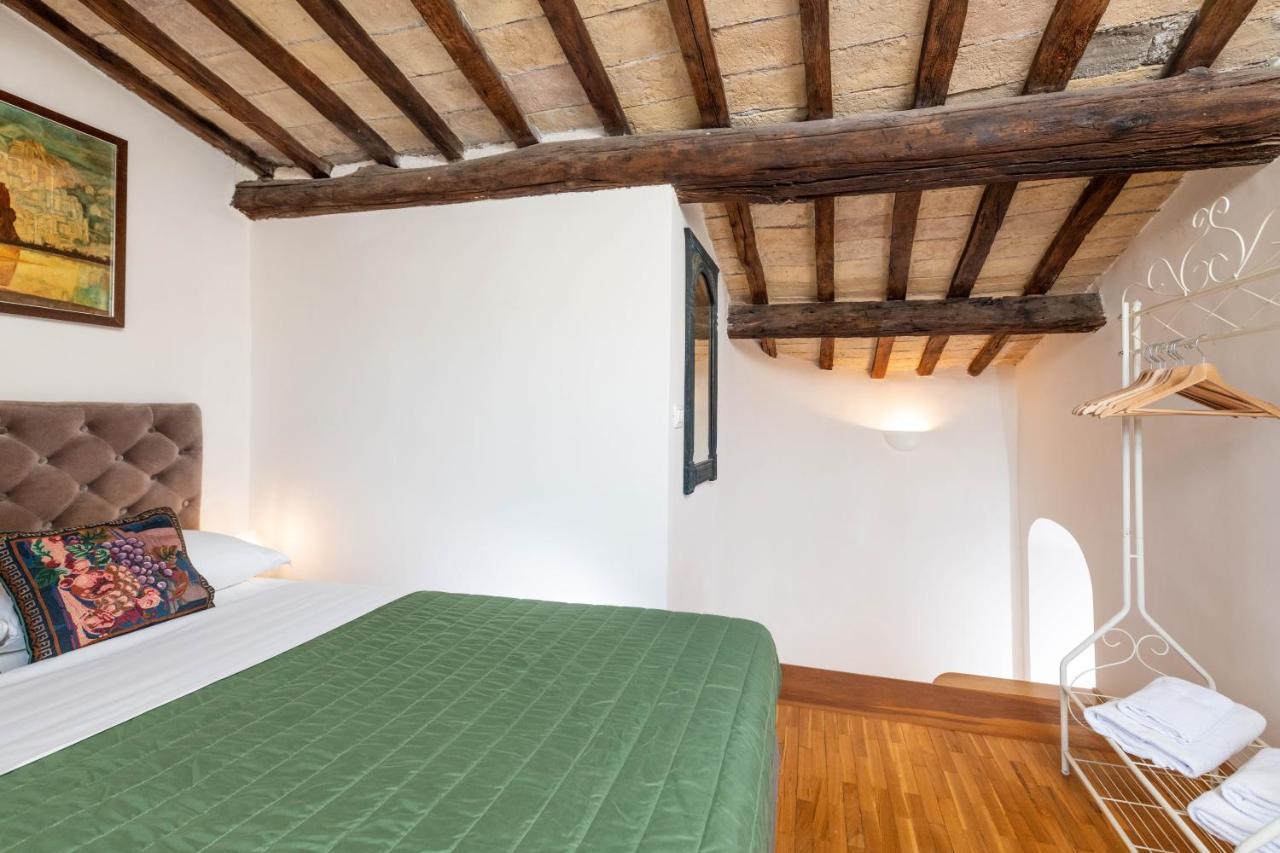 Banchi Nuovi House